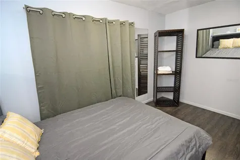 2606 E Crystal Lake Avenue Orlando FL 32806