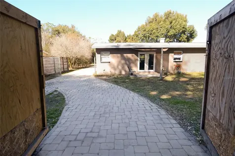 2606 E Crystal Lake Avenue Orlando FL 32806