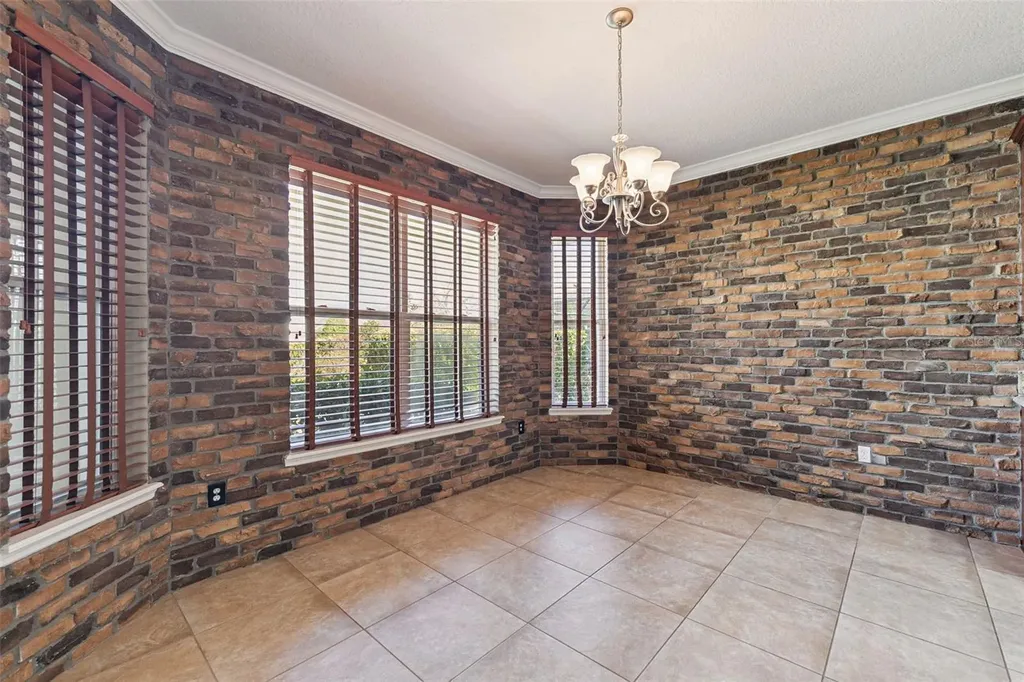 1627 Victoria Gardens Drive Deland FL 32724