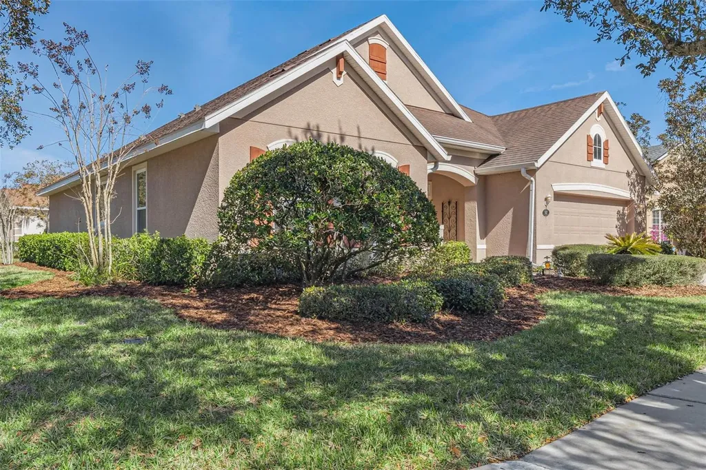 1627 Victoria Gardens Drive Deland FL 32724