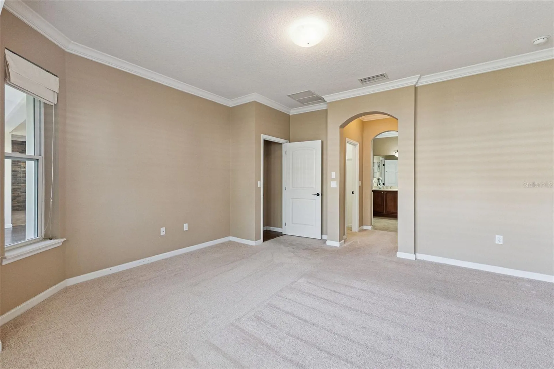 1627 Victoria Gardens Drive Deland FL 32724