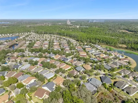 1627 Victoria Gardens Drive Deland FL 32724