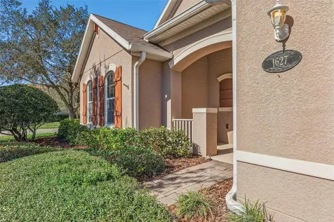 1627 Victoria Gardens Drive Deland FL 32724