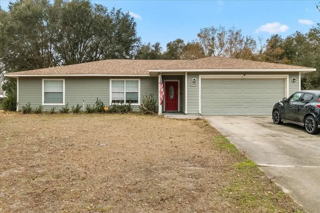 2090 8th Avenue Deland FL 32724