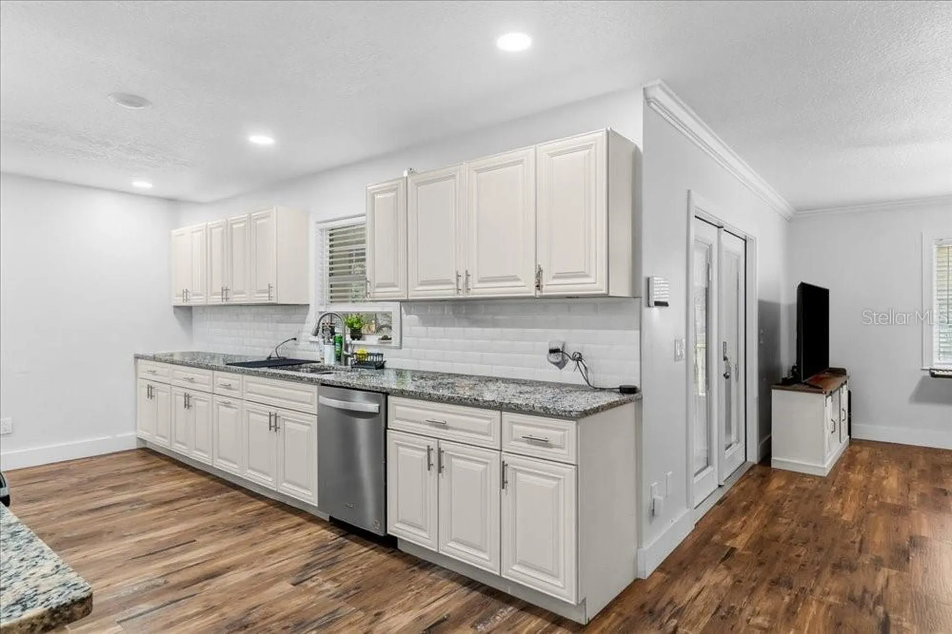 2090 8th Avenue Deland FL 32724