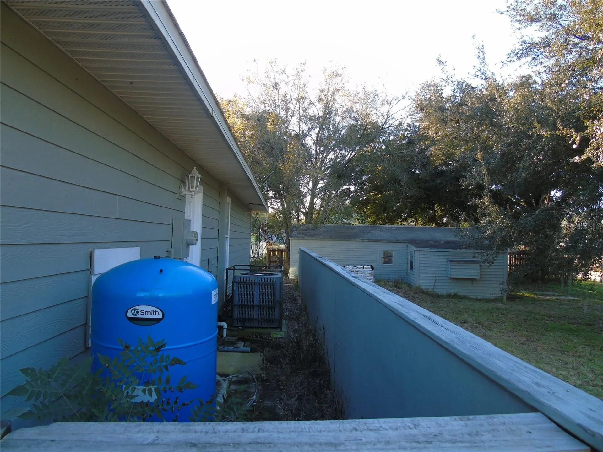 2090 8th Avenue Deland FL 32724