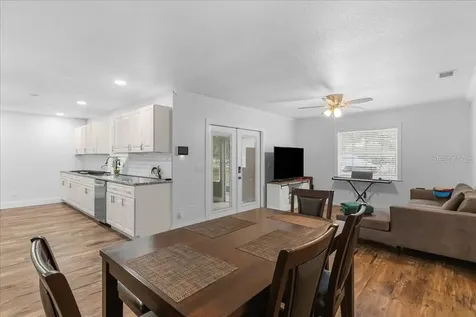 2090 8th Avenue Deland FL 32724