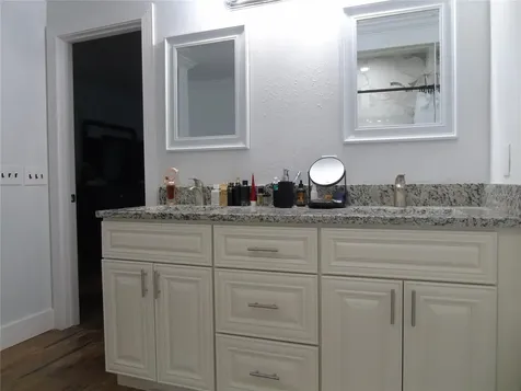 2090 8th Avenue Deland FL 32724
