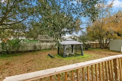 2090 8th Avenue Deland FL 32724
