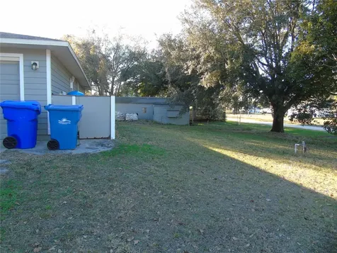 2090 8th Avenue Deland FL 32724