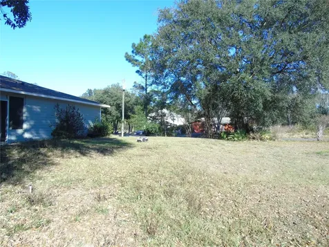2090 8th Avenue Deland FL 32724