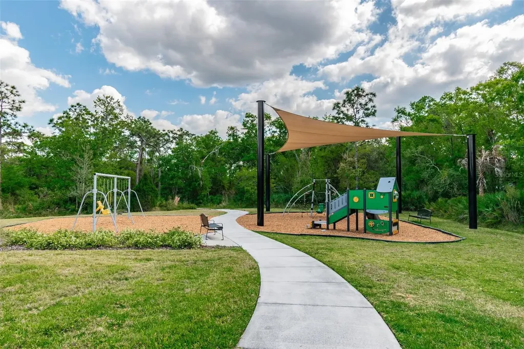 4904 Babbling Brook Lane Wimauma FL 33598