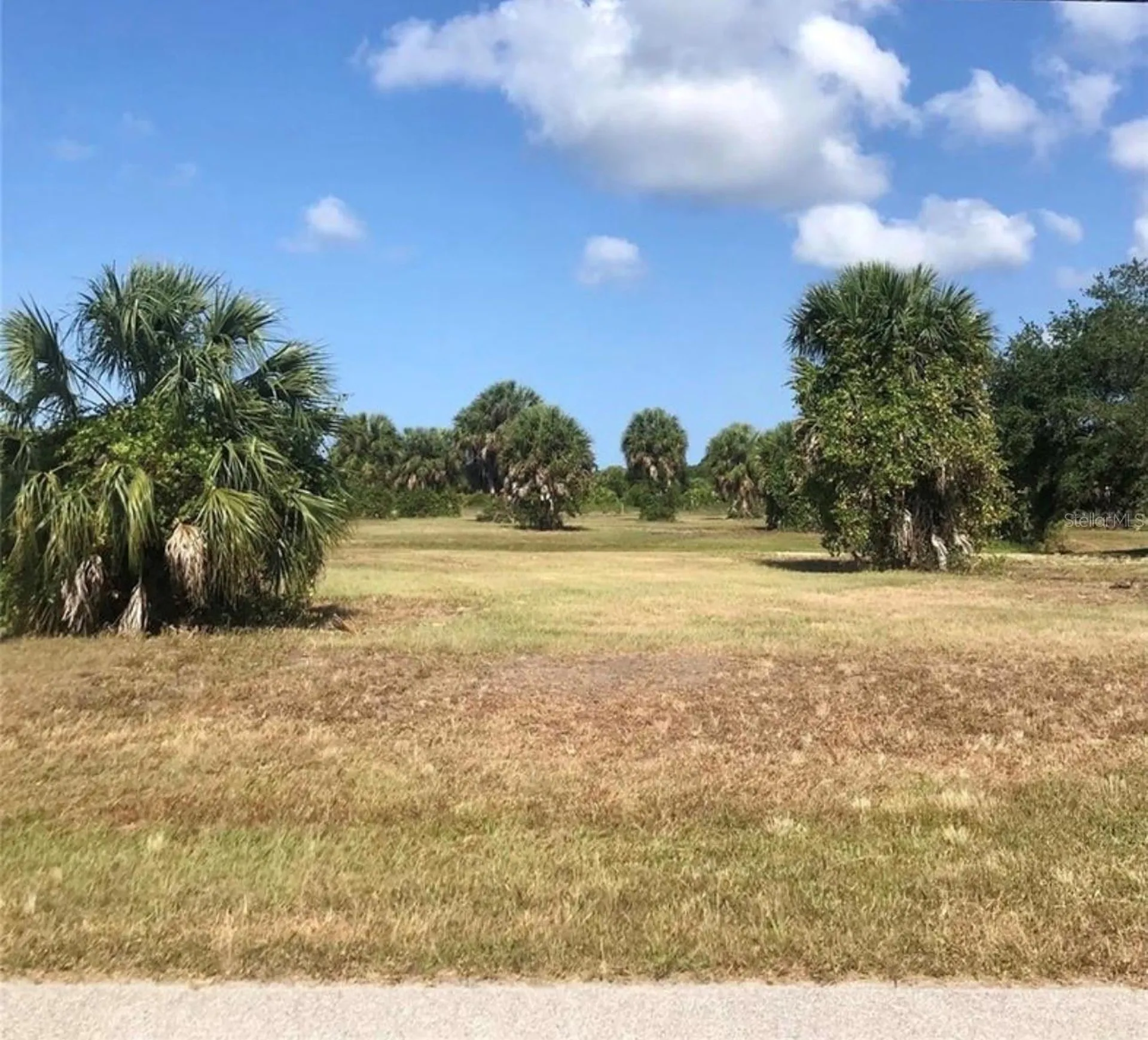 215 W Pine Valley Lane Rotonda West FL 33947