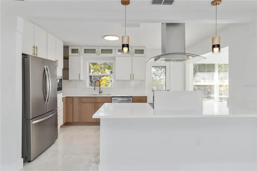 540 Milwaukee Avenue Dunedin FL 34698