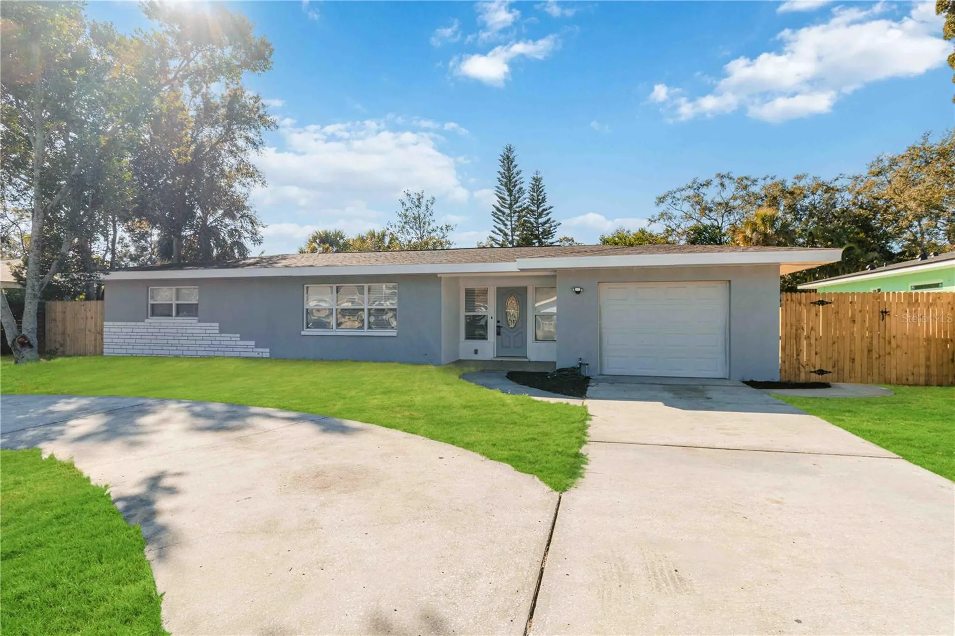 540 Milwaukee Avenue Dunedin FL 34698