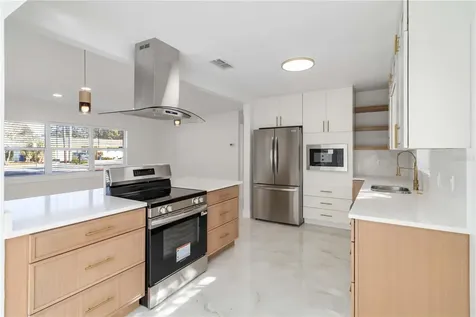 540 Milwaukee Avenue Dunedin FL 34698