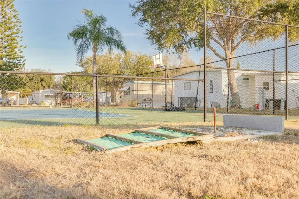 29250 Us Highway 19 N Clearwater FL 33761