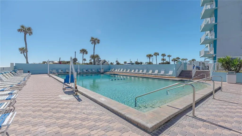 313 S Atlantic Avenue Daytona Beach FL 32118
