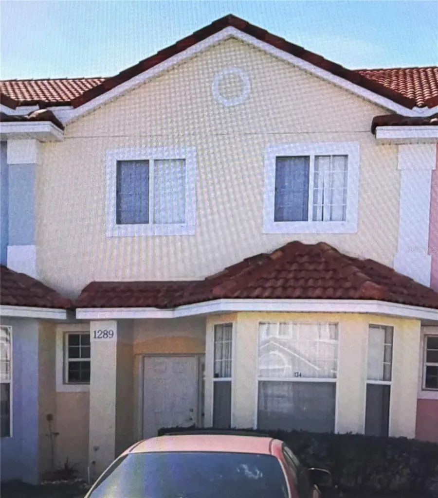 1289 S Beach Circle Kissimmee FL 34746