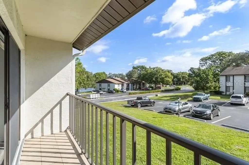 2522 Pine Ridge Way S Palm Harbor FL 34684