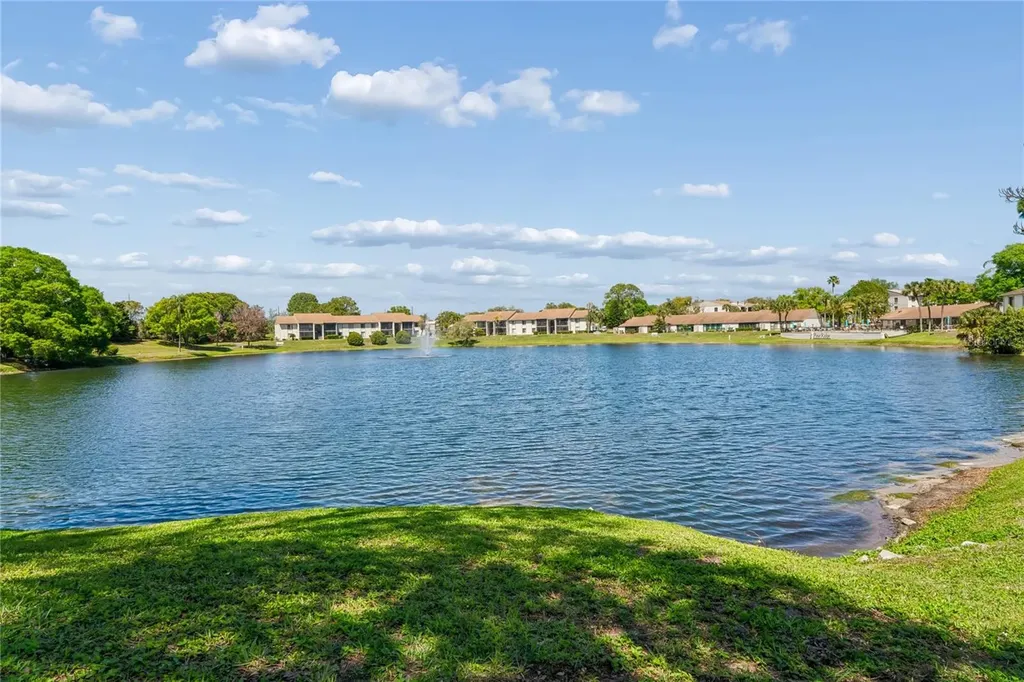 2522 Pine Ridge Way S Palm Harbor FL 34684