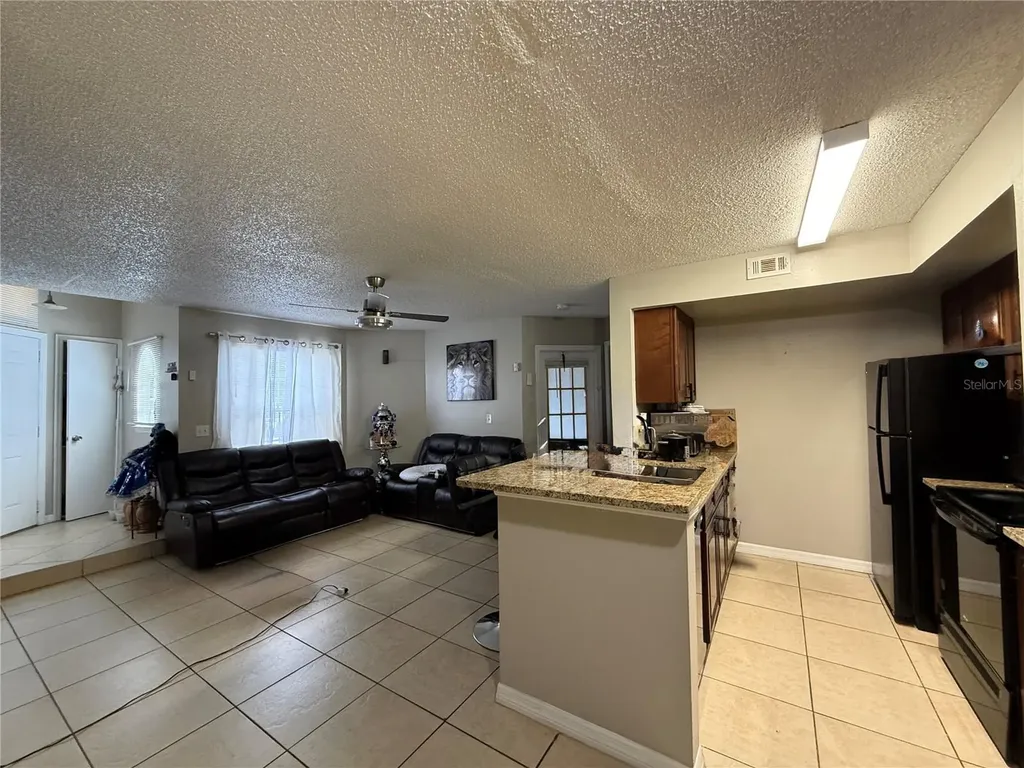 401 Fountainhead Circle Kissimmee FL 34741