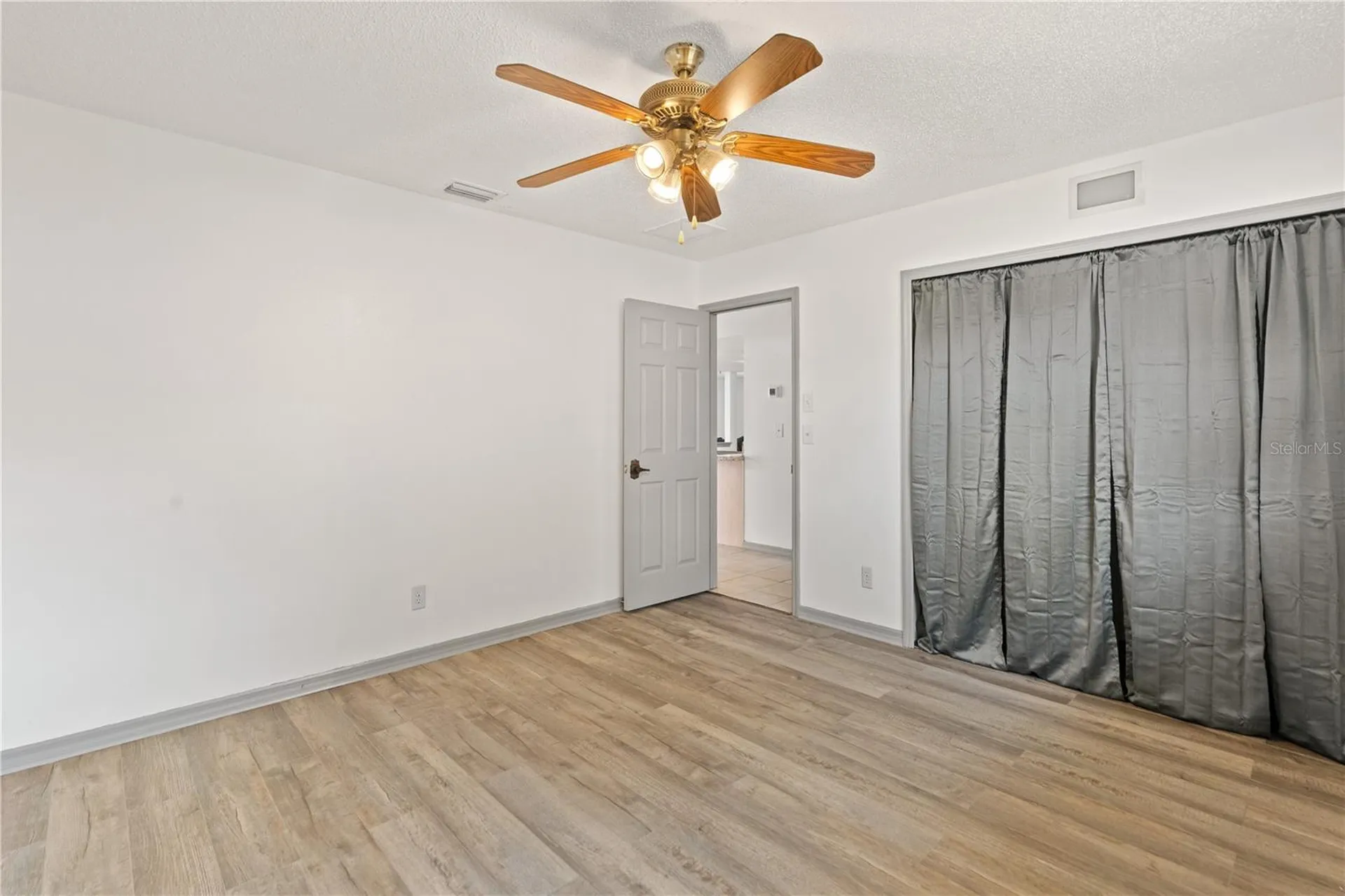 60 Durham Court Palm Harbor FL 34683