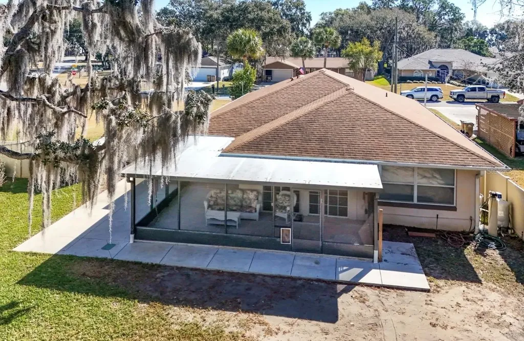 35653 Calla Court Leesburg FL 34788