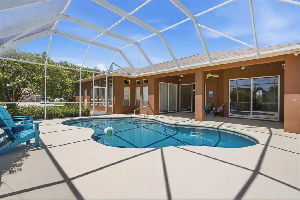 915 Vista Verde Lane Ruskin FL 33573
