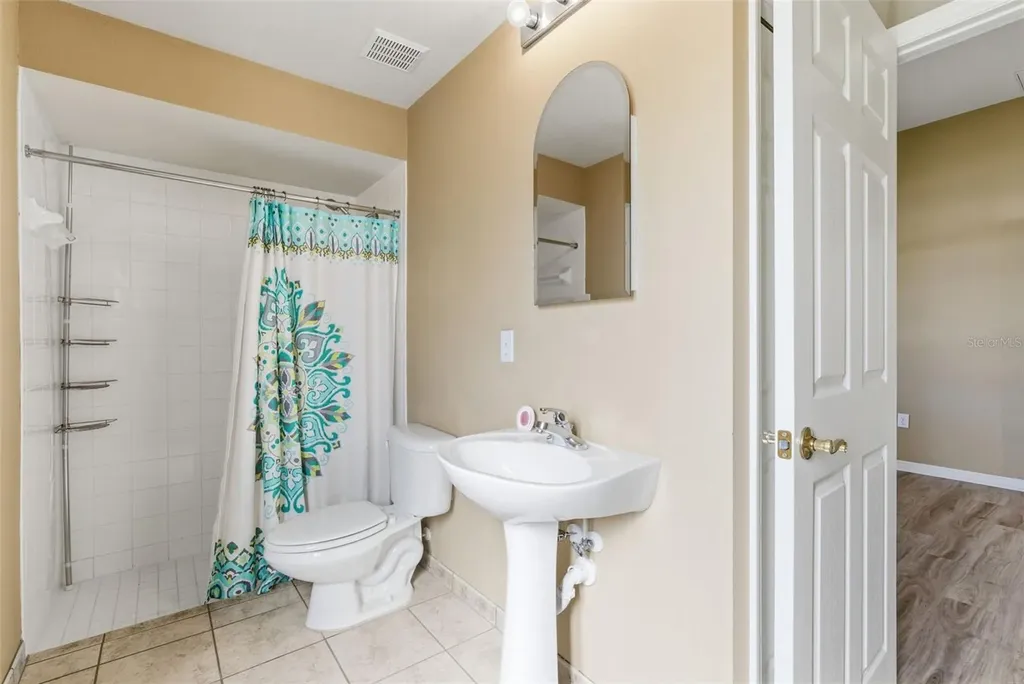 915 Vista Verde Lane Sun City Center FL 33573