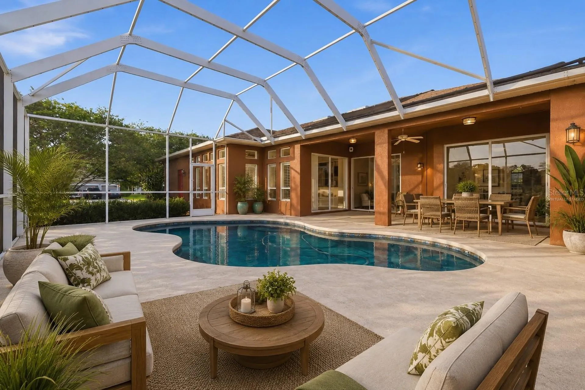 915 Vista Verde Lane Sun City Center FL 33573