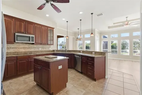 915 Vista Verde Lane Sun City Center FL 33573