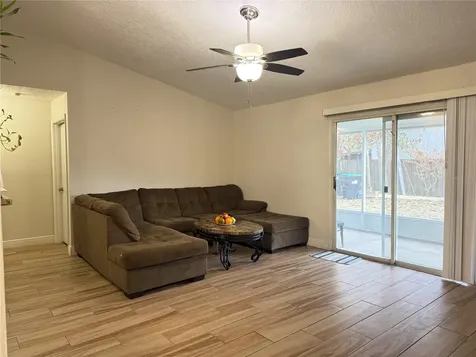 8818 Reservation Drive Orlando FL 32829