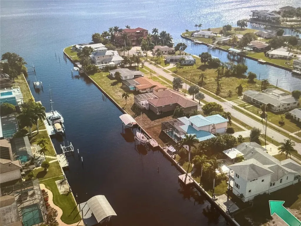 217 Bangsberg Road SE Port Charlotte FL 33952