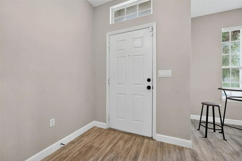 5037 Shale Ridge Trail Orlando FL 32818