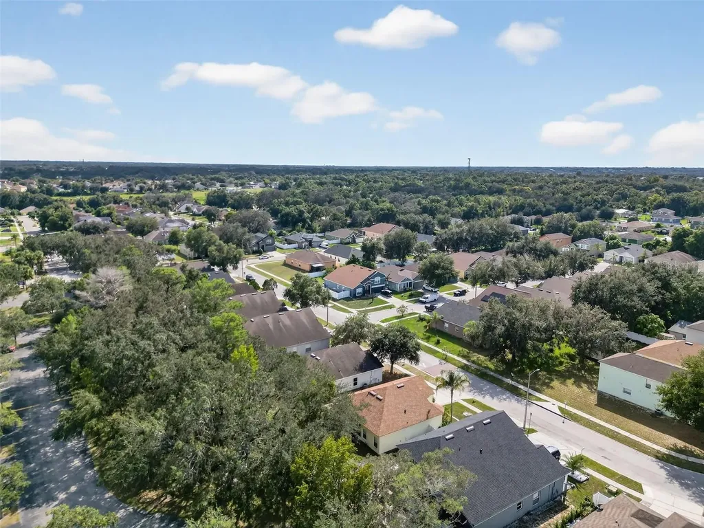 5037 Shale Ridge Trail Orlando FL 32818