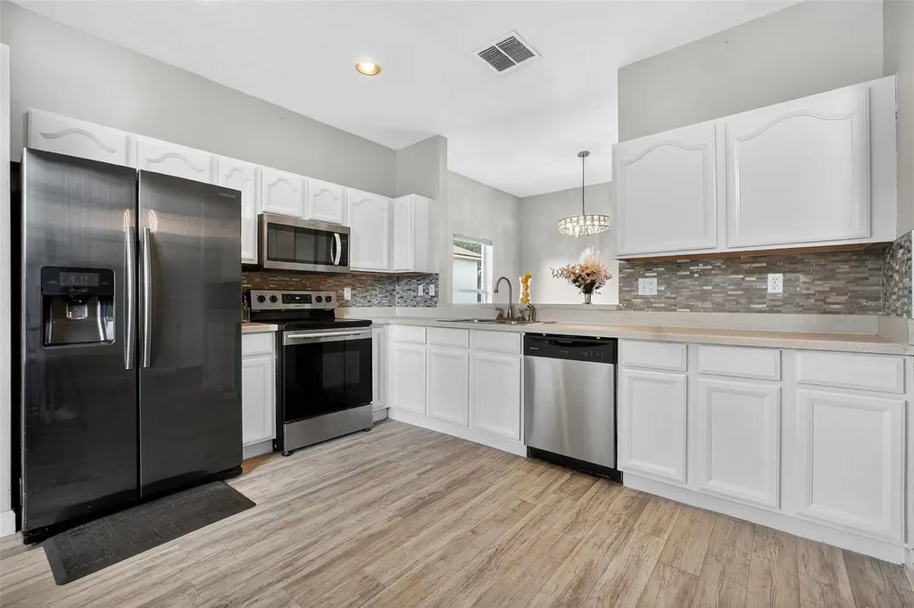 5037 Shale Ridge Trail Orlando FL 32818