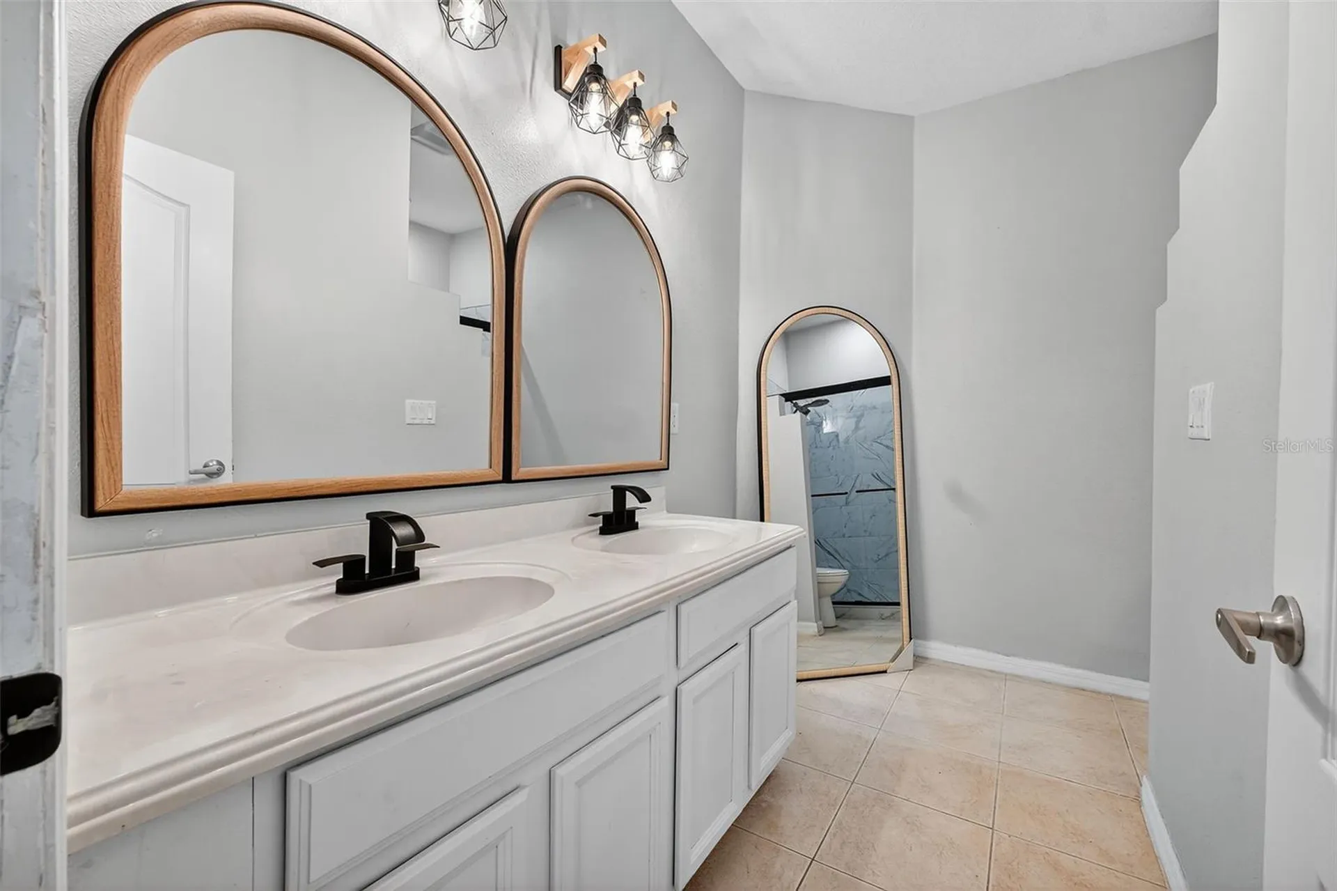 5037 Shale Ridge Trail Orlando FL 32818