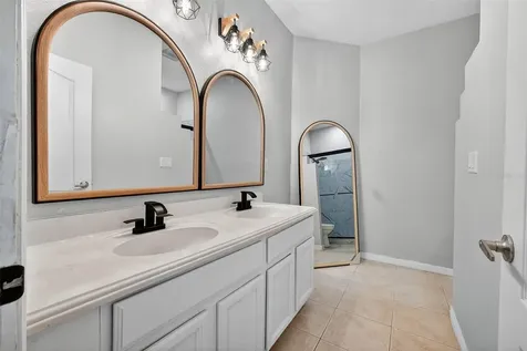 5037 Shale Ridge Trail Orlando FL 32818