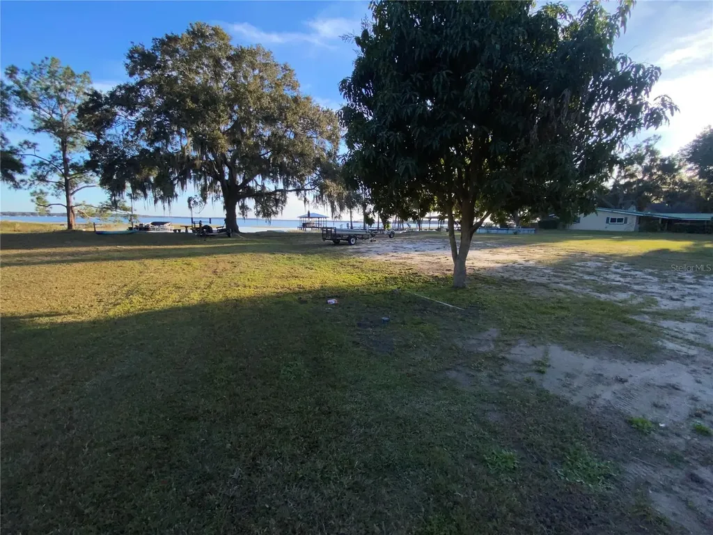 5870 Alligator Lake Shore W St Cloud FL 34771
