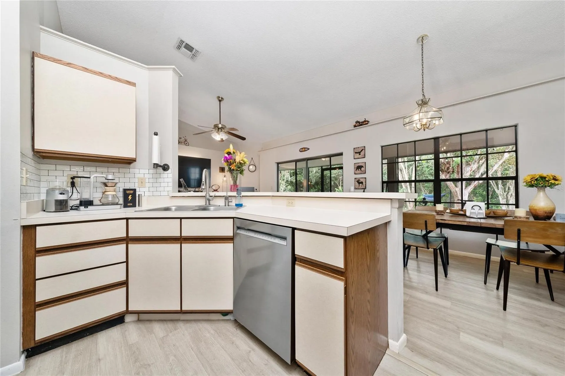2425 Pewter Court Orlando FL 32837