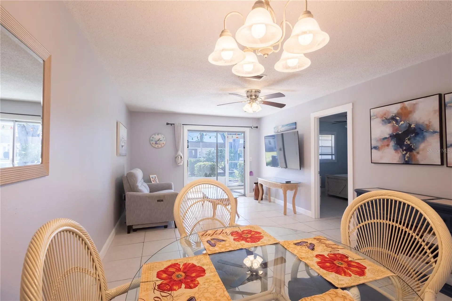 676 Park Circle Bradenton FL 34207