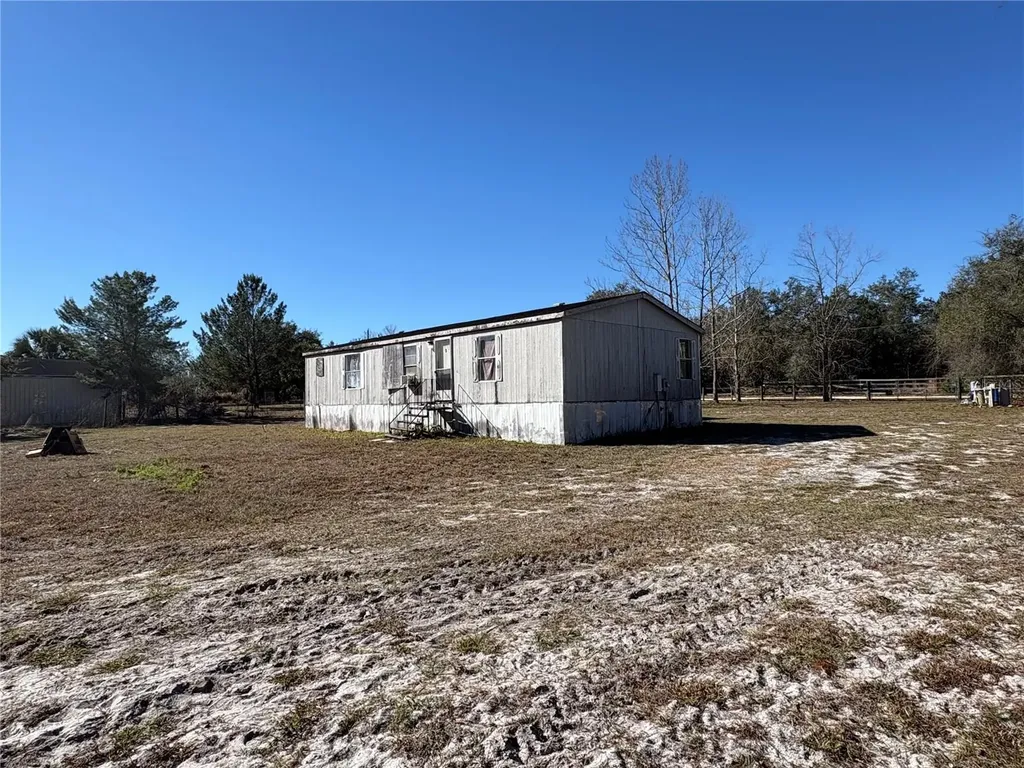 41700 Shadow Deland FL 32720