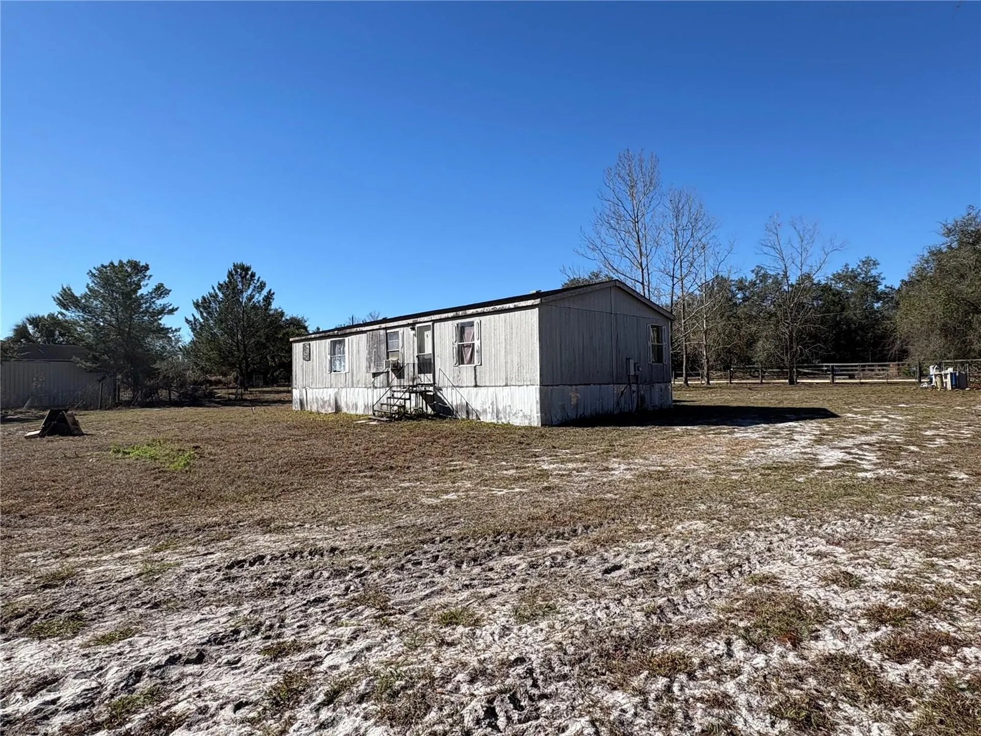 41700 Shadow Deland FL 32720