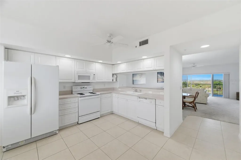 1200 Country Club Drive Largo FL 33771