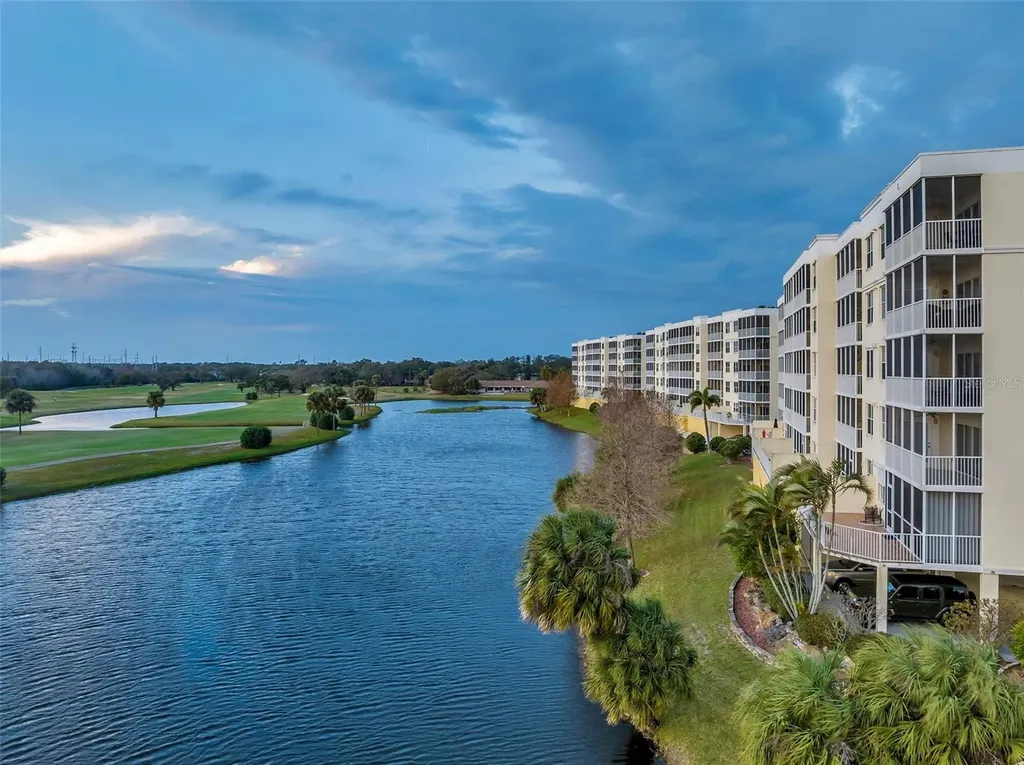 1200 Country Club Drive Largo FL 33771