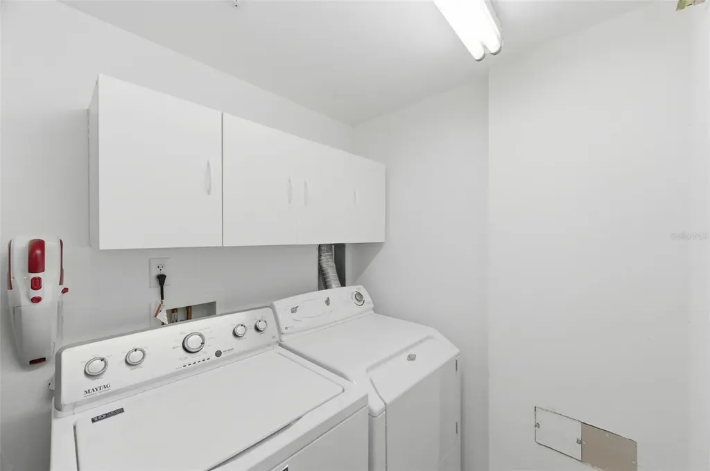 1200 Country Club Drive Largo FL 33771