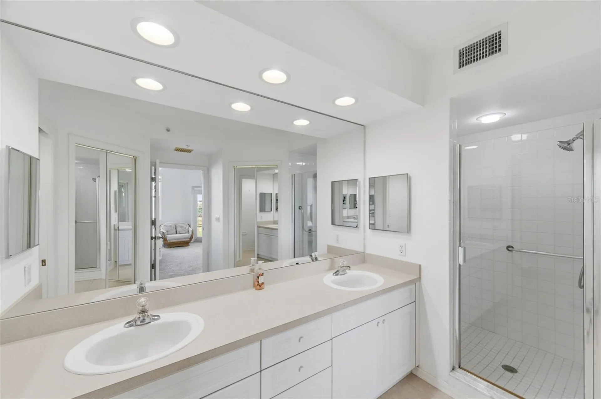 1200 Country Club Drive Largo FL 33771