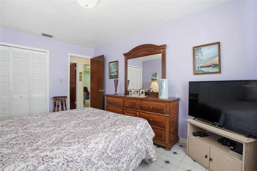 7002 Crestlake Drive Orlando FL 32819