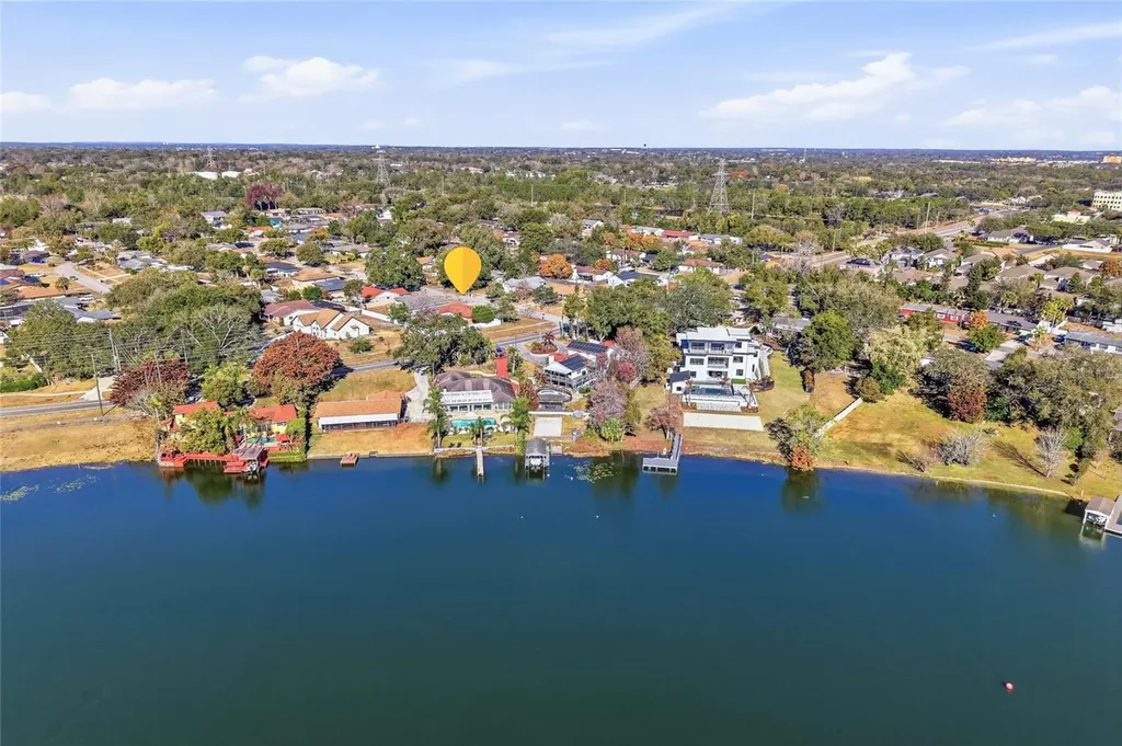 7002 Crestlake Drive Orlando FL 32819